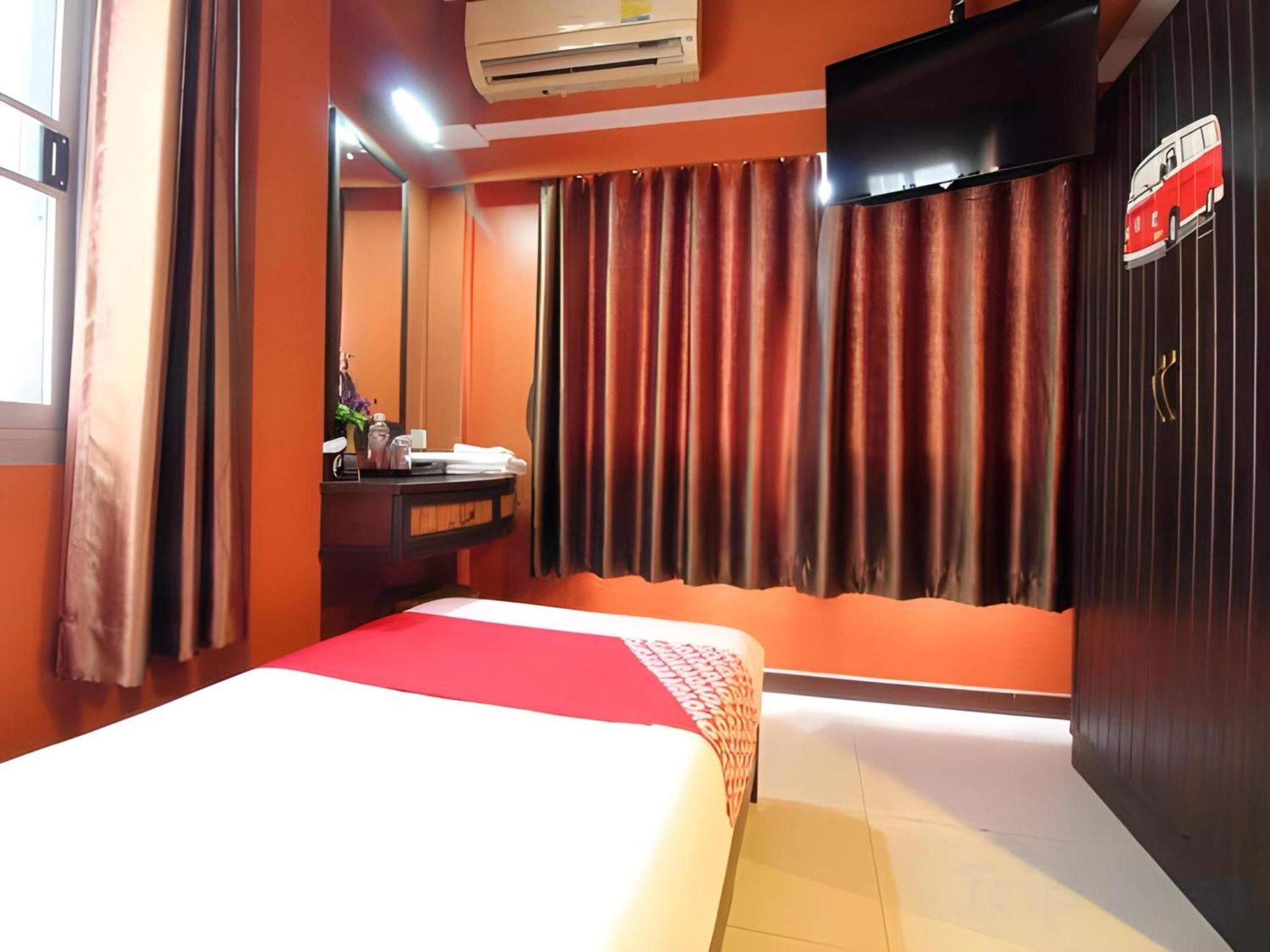 Pannee Lodge Khaosan - Sha Plus Bangkok Eksteriør billede