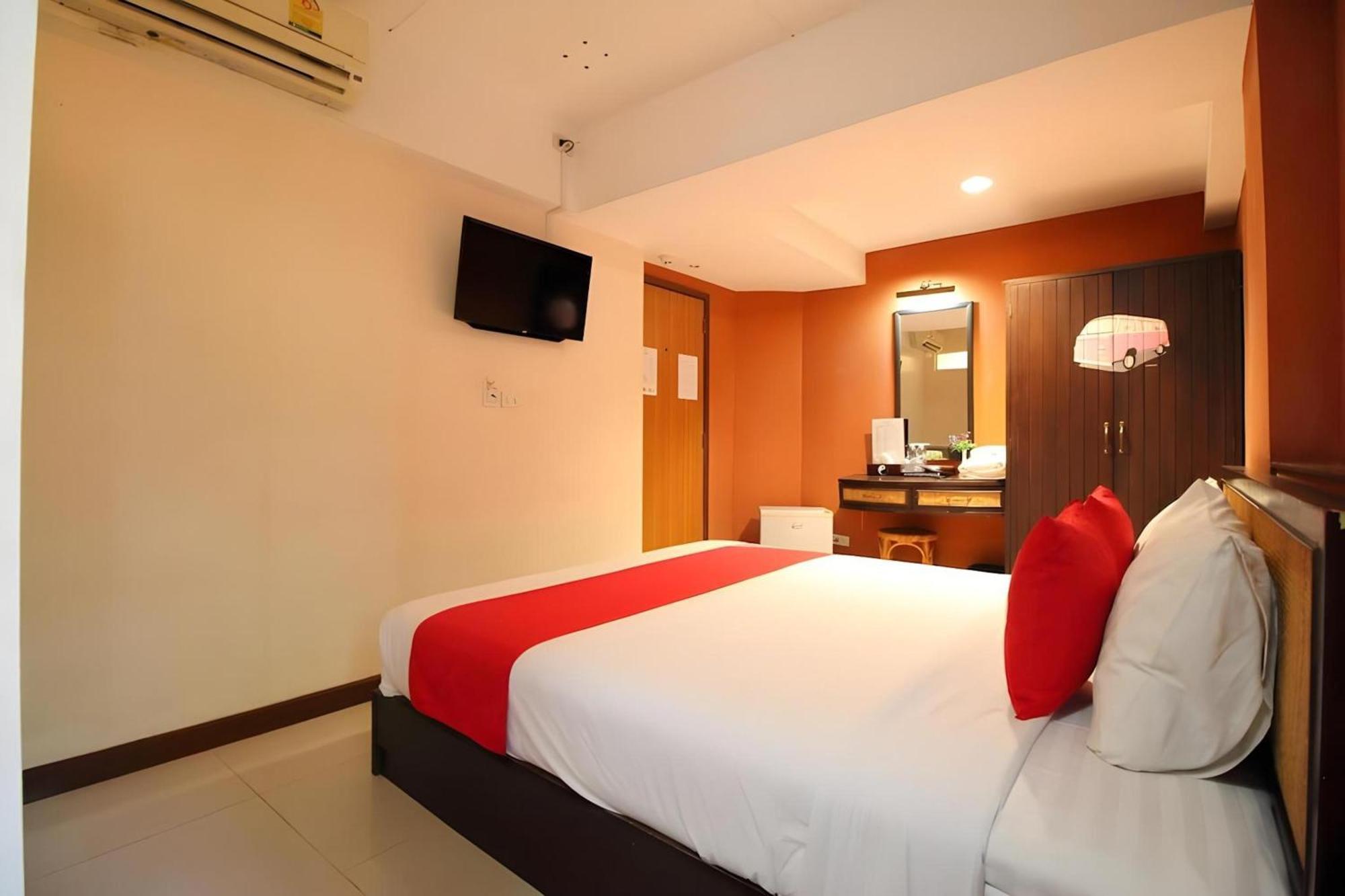 Pannee Lodge Khaosan - Sha Plus Bangkok Eksteriør billede